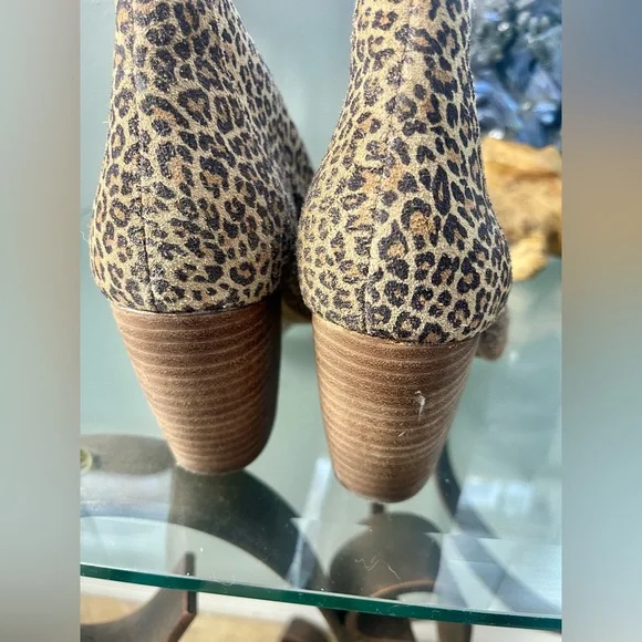 Lucky Brand Joal Leopard Print Leather Stacked Chunky Heel Peep Toe Shooties 7.5 - Picture 9 of 13
